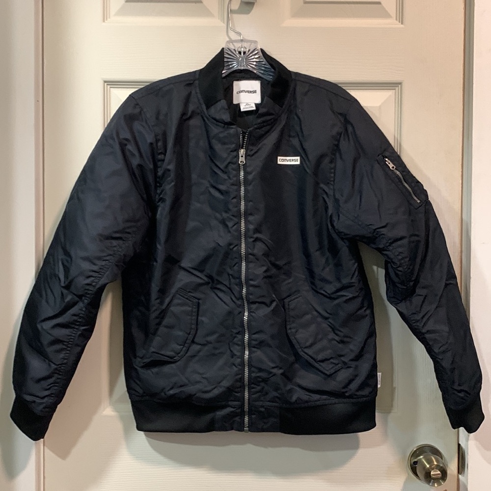 Like New! Converse Black Puffer Bomber Water Resistant Jacket, Youth XL